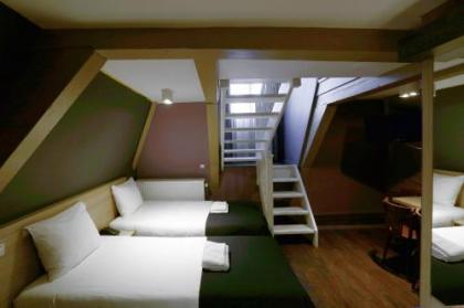 City Hotel Amsterdam - image 12