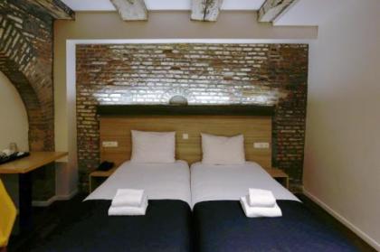 City Hotel Amsterdam - image 2