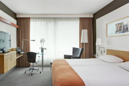 Steigenberger Airport Hotel Amsterdam - image 10