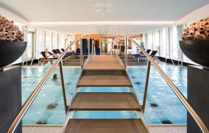 Steigenberger Airport Hotel Amsterdam - image 3