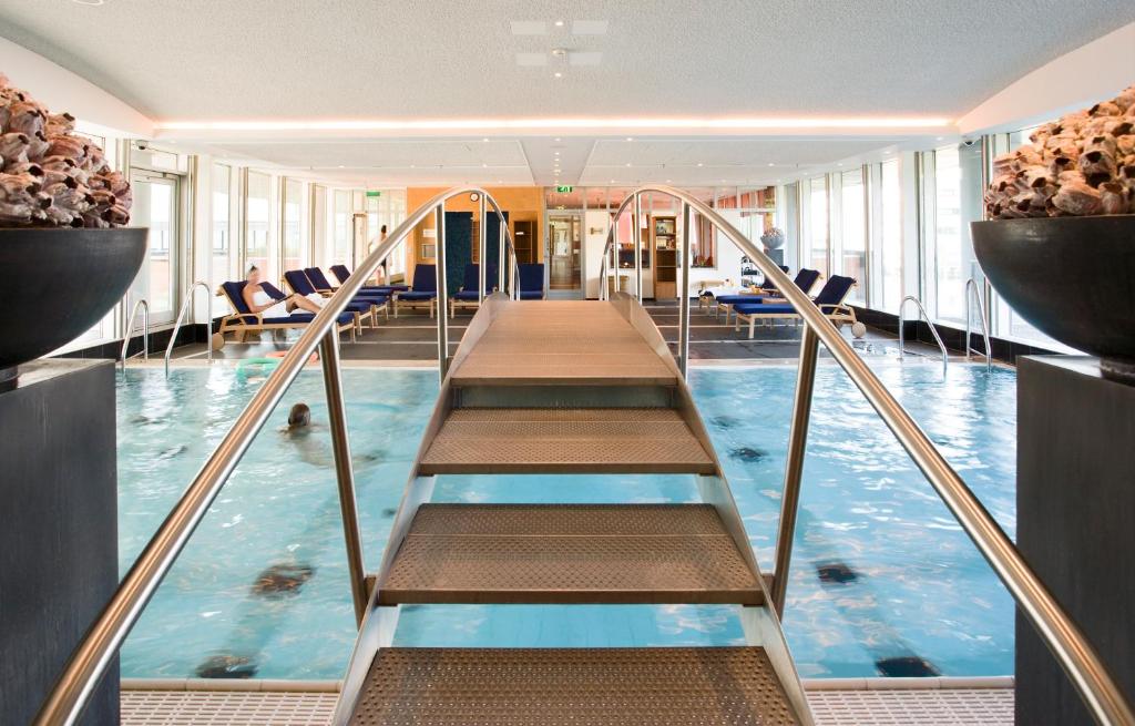 Steigenberger Airport Hotel Amsterdam - image 3