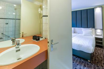 XO Hotels City Centre - image 19