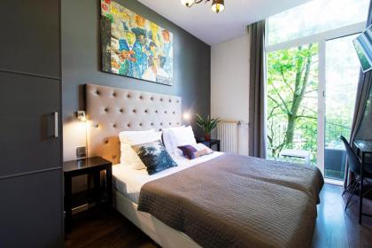 Quentin England Hotel - image 1