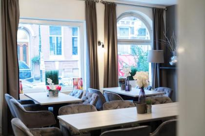Quentin England Hotel - image 6