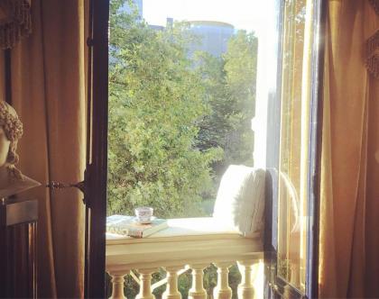 Park Mansion Centre - image 20