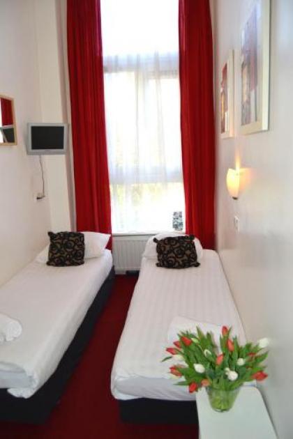 PH Hotel Oosteinde Economy - image 1
