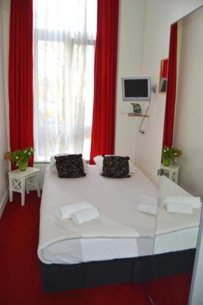 PH Hotel Oosteinde Economy - image 2