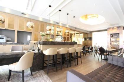 Apple Inn Hotel - image 8