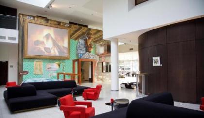 Dutch Design Hotel Artemis - image 9