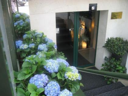 Owl Hotel - image 4