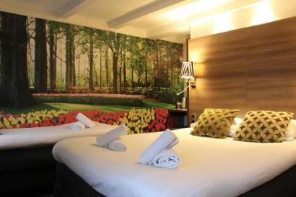 The Townhouse Hotel - image 16