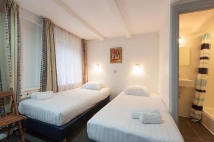 The Townhouse Hotel - image 19