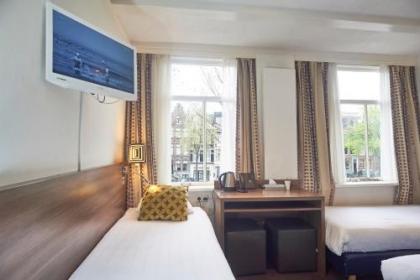 The Townhouse Hotel - image 3
