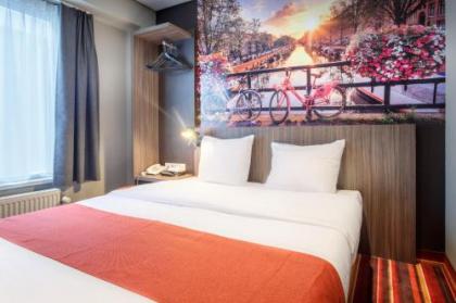 Mozart Hotel - image 9