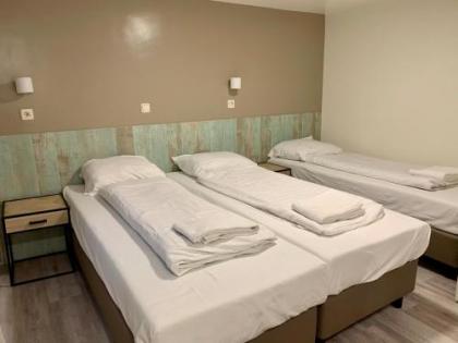 Hotel Damrak Inn - image 14