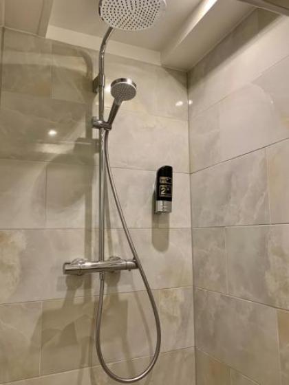 Hotel Damrak Inn - image 15