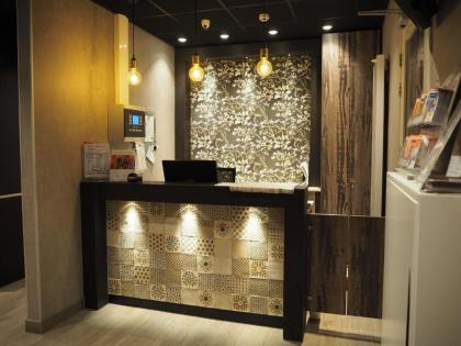 Hotel Blossoms City - image 5