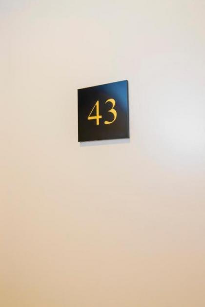 Prestige Hotel - image 17