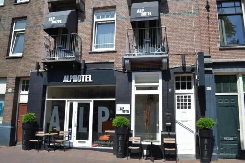 Alp Hotel - main image