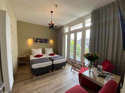 Alp Hotel - image 16