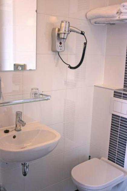 Hotel Allure - image 15