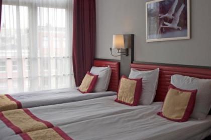 Hotel Allure - image 20
