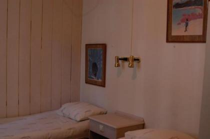 Hotel 83 - image 11