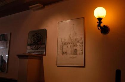 Hotel 83 - image 16