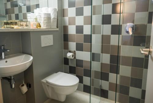 Linden Hotel - image 4