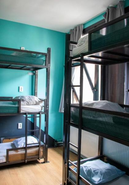 Amsterdam Hostel Leidseplein - image 4