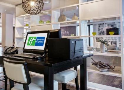 Holiday Inn Express Amsterdam - Schiphol - image 15