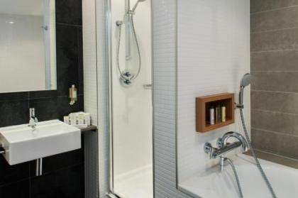 DoubleTree by Hilton Amsterdam Centraal Station - image 12