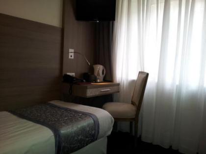 The Concert Hotel - image 19