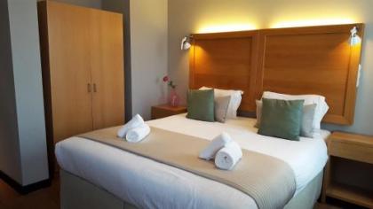 The Bank Hotel - image 15