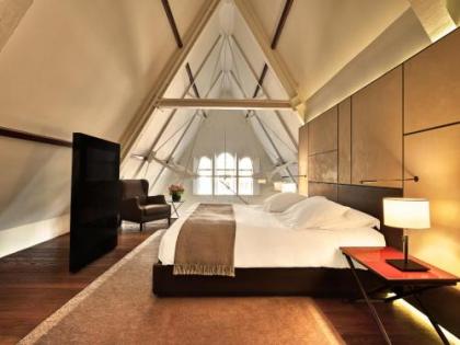 Conservatorium Hotel - image 15