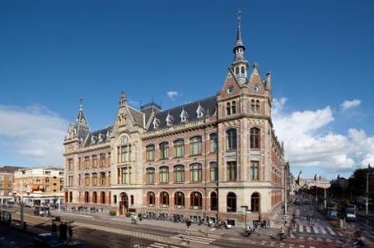 Conservatorium Hotel - image 19
