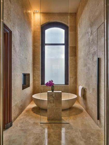 Conservatorium Hotel - image 3