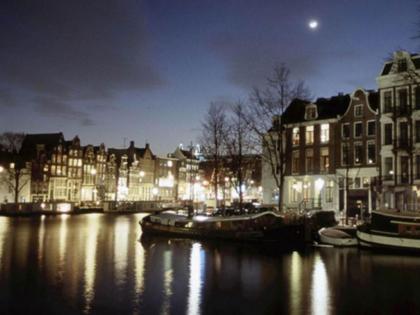 Amsterdam Canal Guest Apartment - image 11
