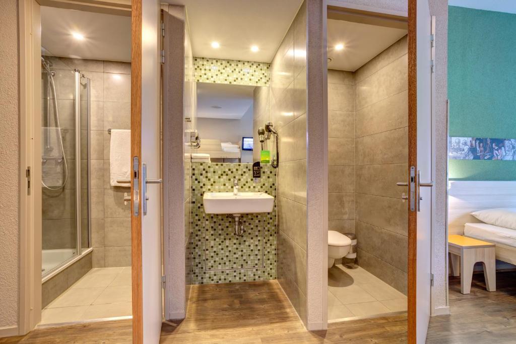 MEININGER Hotel Amsterdam City West - image 5