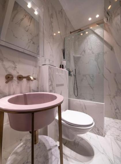 Amstel Corner Hotel - image 5