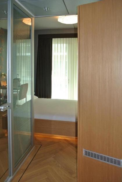Amadi Park Hotel - image 20
