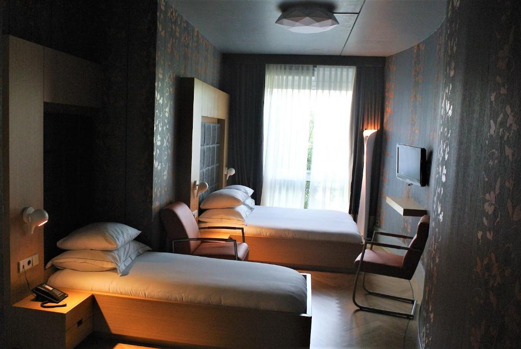 Amadi Park Hotel - image 6