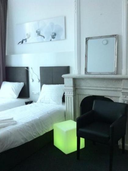 Hotel Vossius Vondelpark - image 2