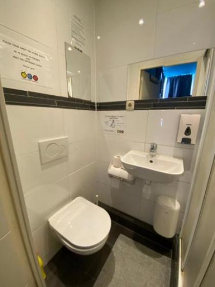 Hostel Cosmos Amsterdam - image 18