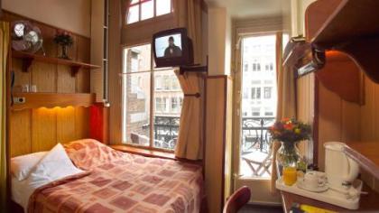 Nadia Hotel - image 15