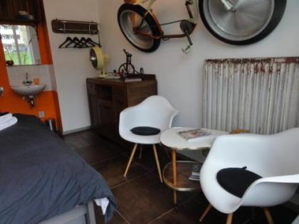 Bed and Breakfast Amsterdam West - image 4