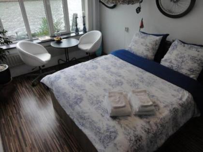 Bed and Breakfast Amsterdam West - image 9