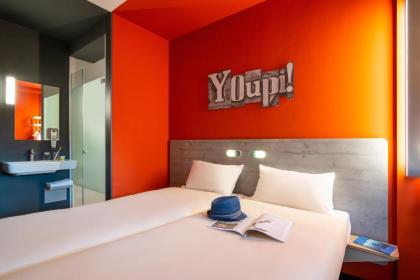 ibis budget Amsterdam Airport - image 8