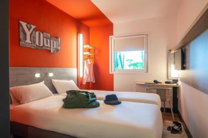 ibis budget Amsterdam Airport - image 9