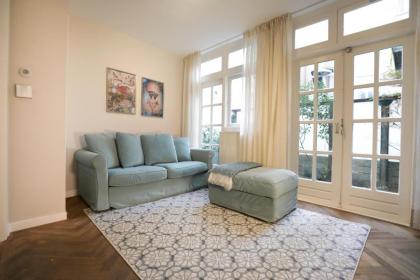 Old City Centre apartments - Nieuwmarkt area - image 13